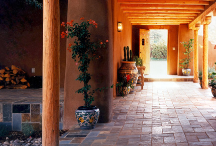 <emptyDressler Residence>